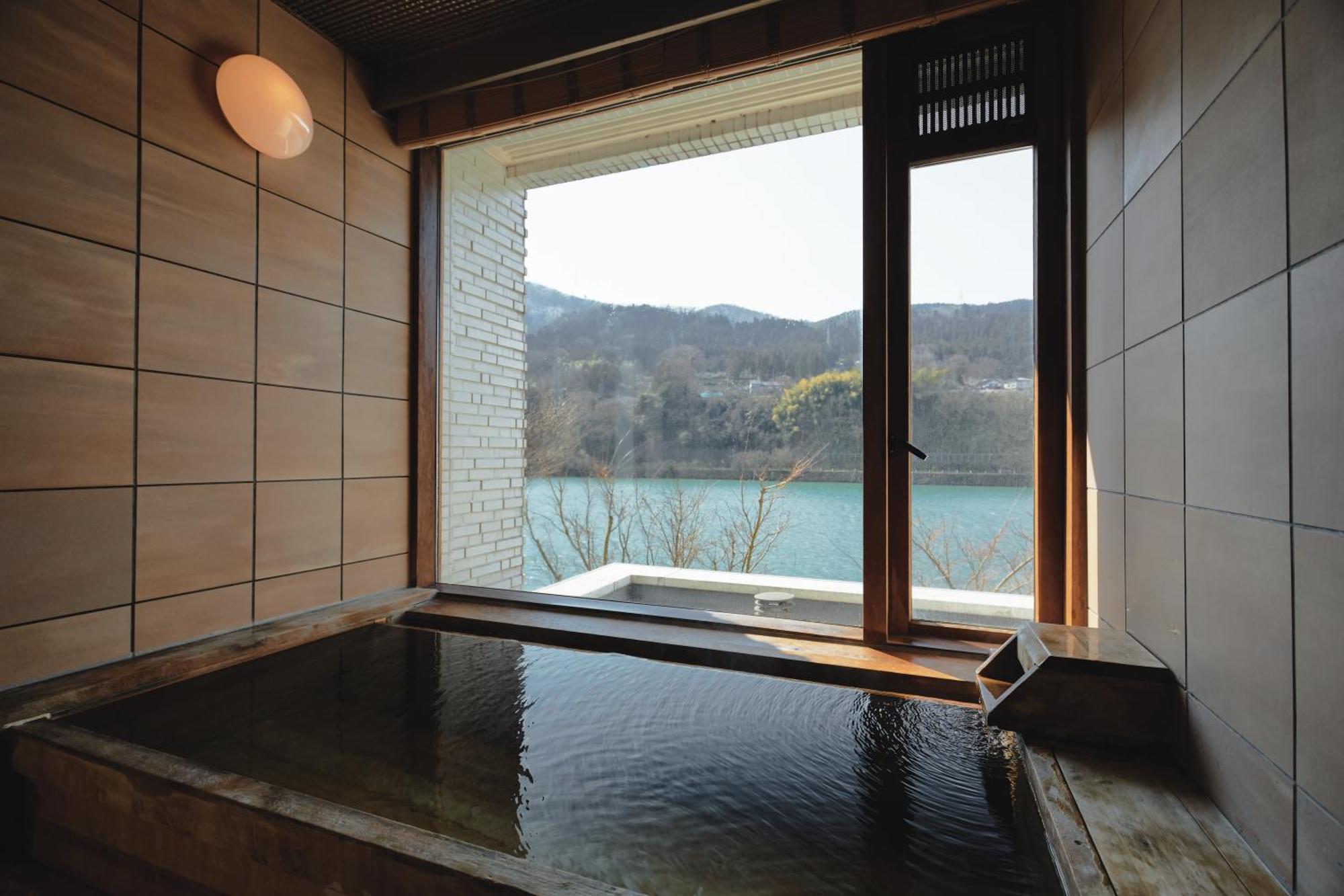 River Retreat Garaku Toyama Buitenkant foto