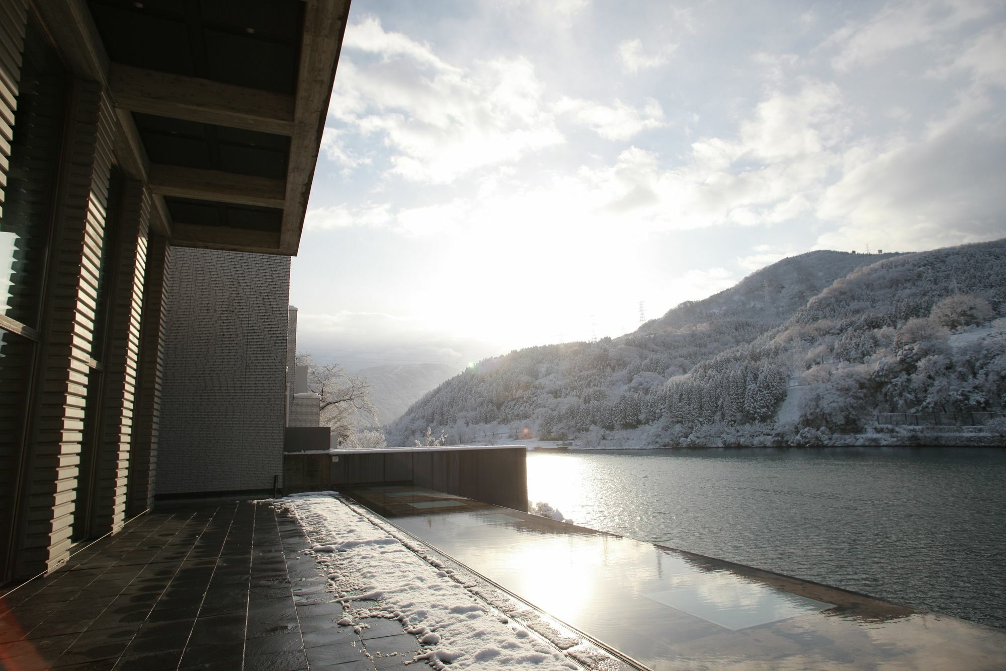 River Retreat Garaku Toyama Buitenkant foto